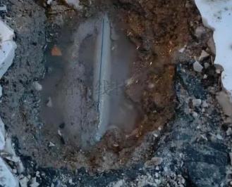 站前楼顶漏水维修怎么找漏水点？